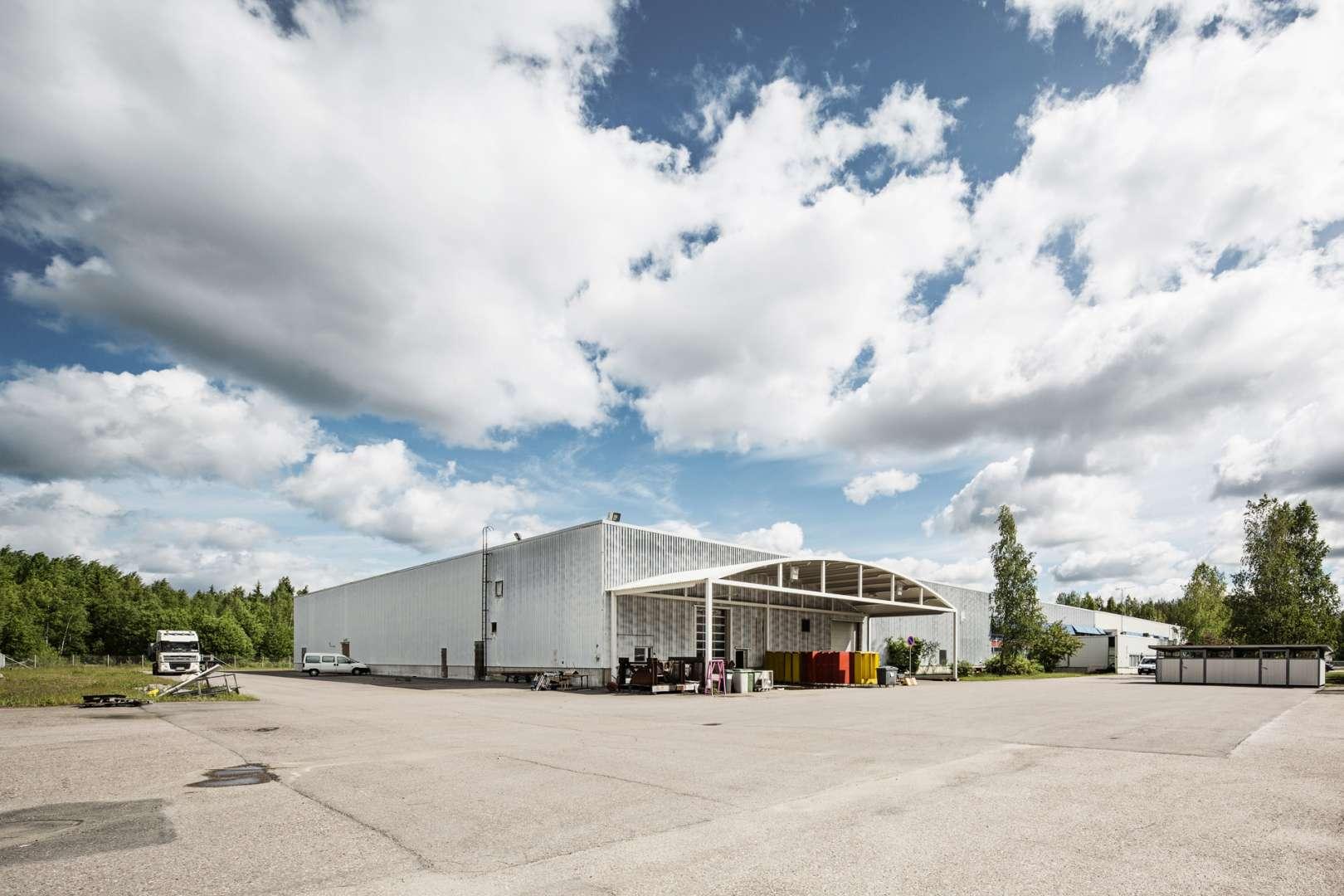 Emalikatu 10 JÄRVENPÄÄ, 953m2, 2. kerros, Toimistotila