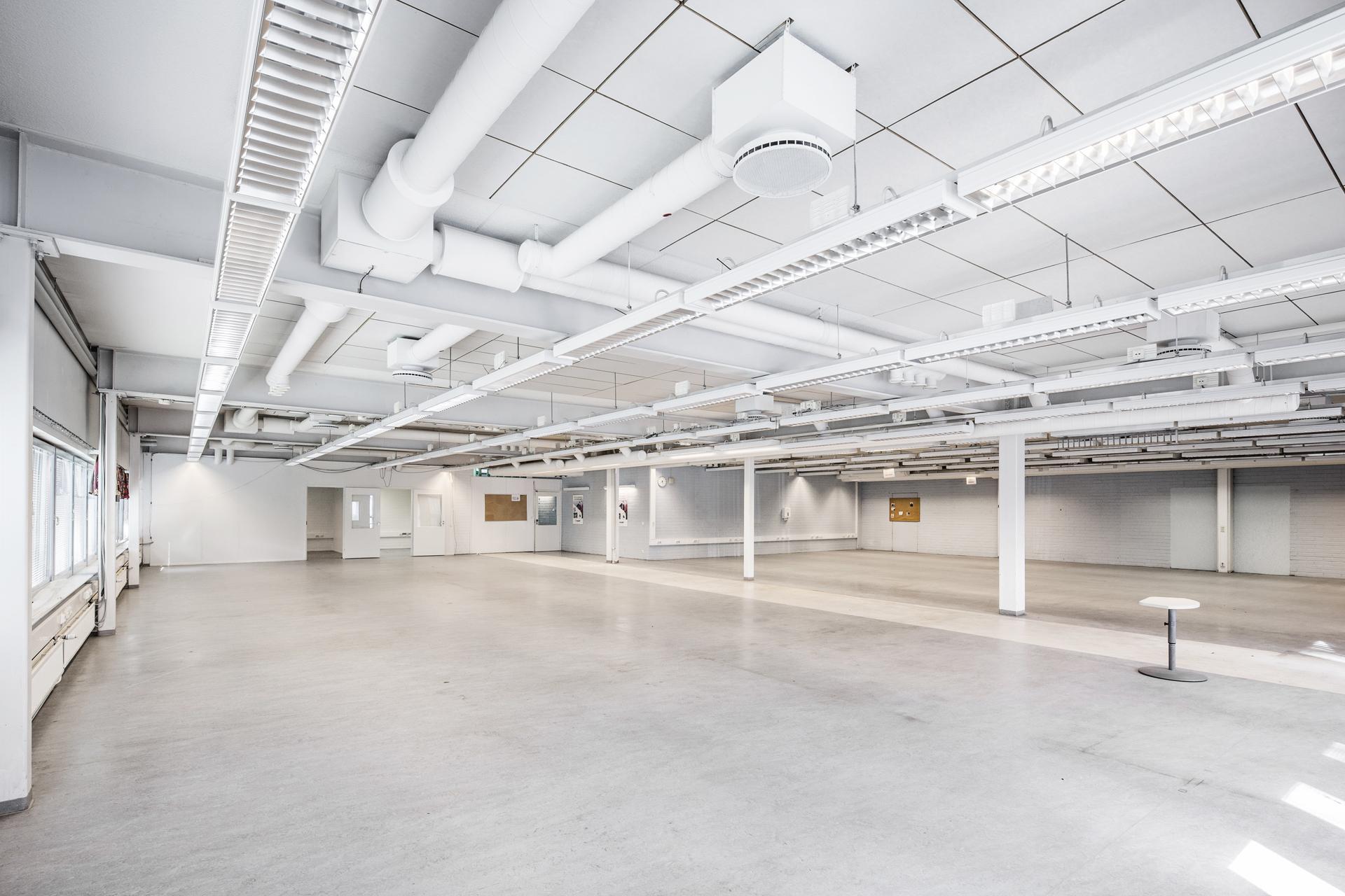 Emalikatu 10 JÄRVENPÄÄ, 953m2, 2. kerros, Toimistotila