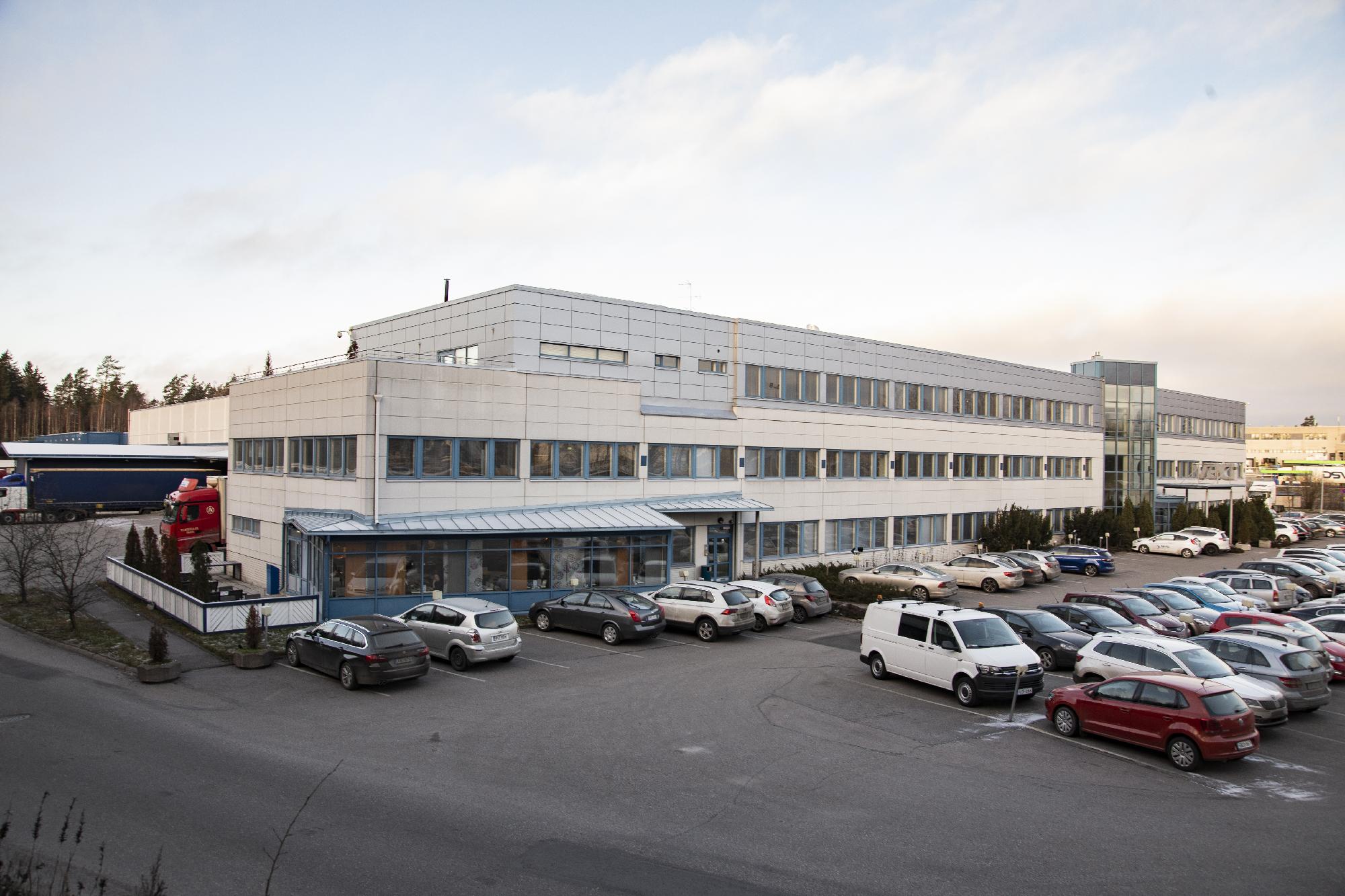 Tulkintie 29, 360m2, 2. kerros, Toimistotila
