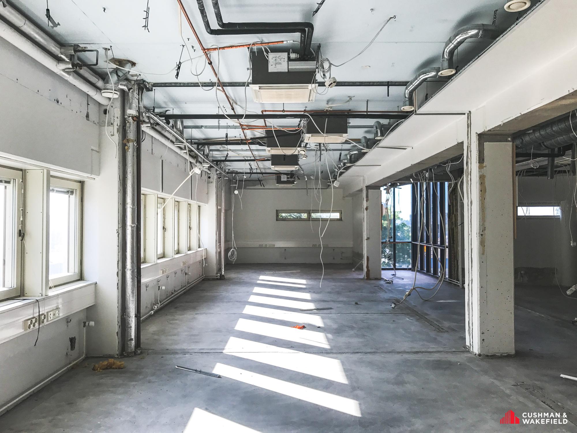 Miestentie 1, 262m2, 5. kerros, Toimistotila