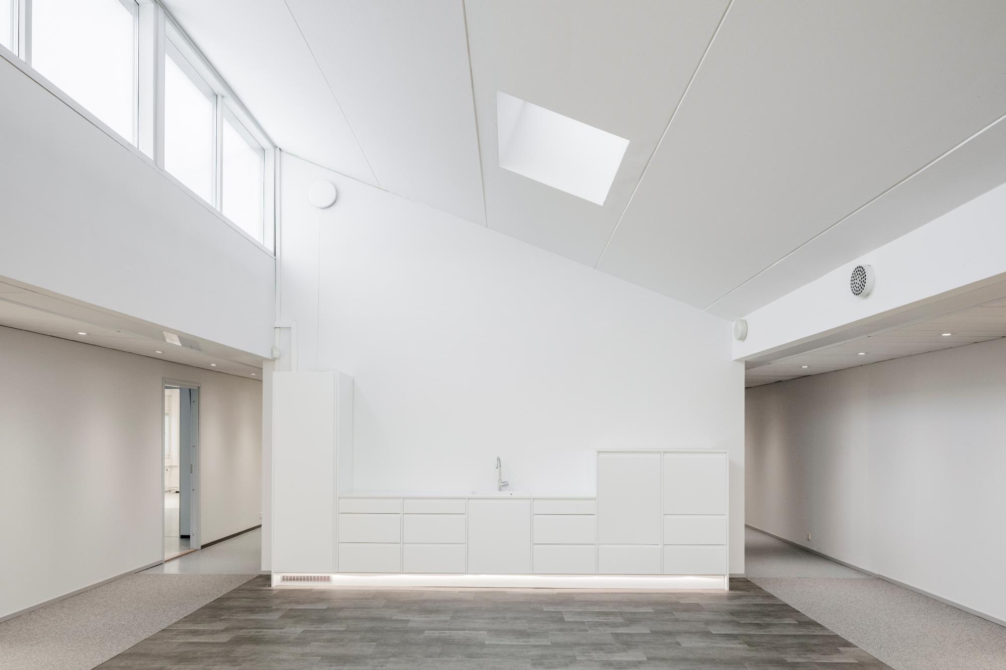 Ristipellontie 16, 560m2, 3. kerros, Toimistotila