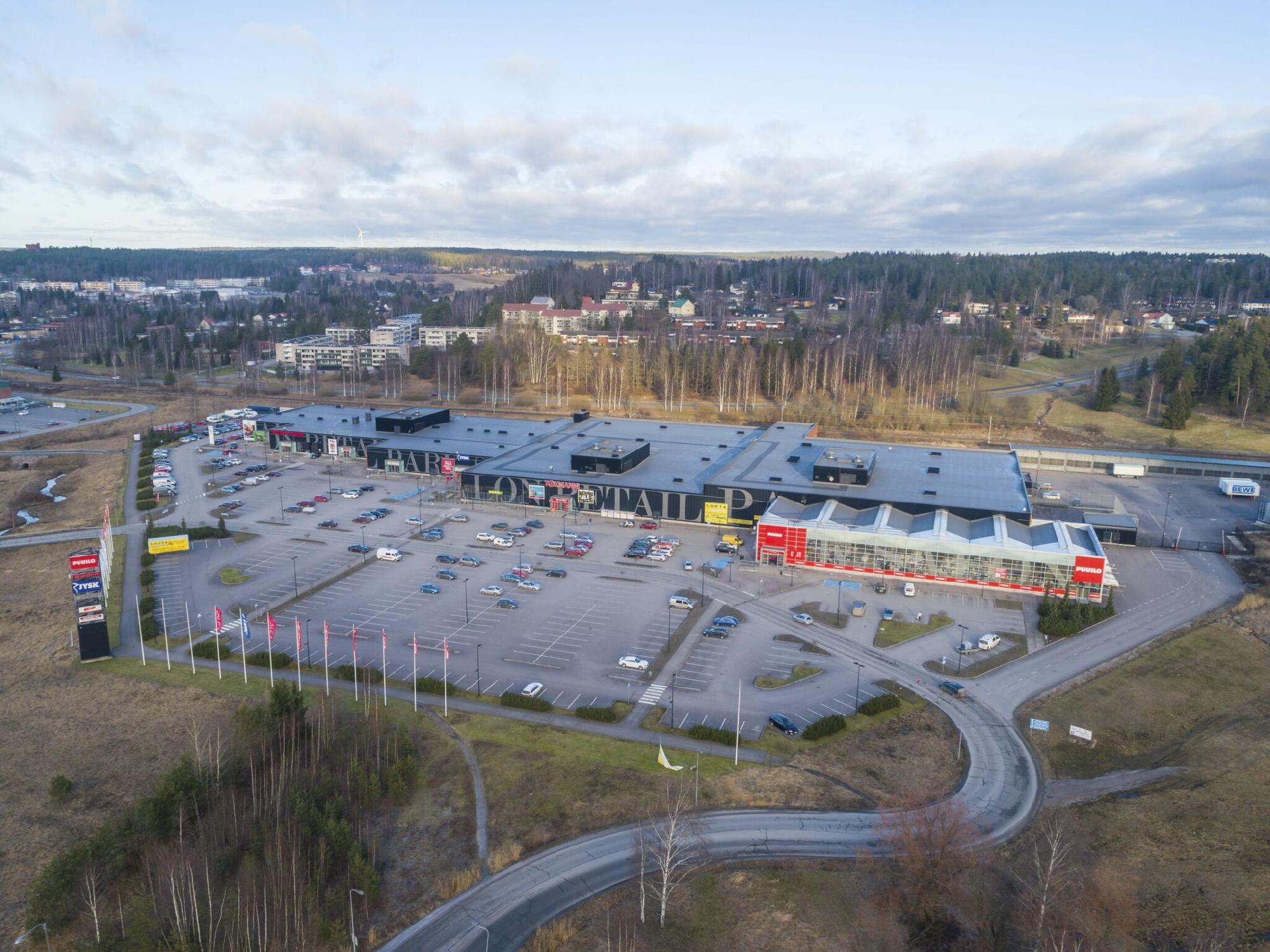 Valtatie 5 SALO, 1171m2, Katutaso, Liiketila
