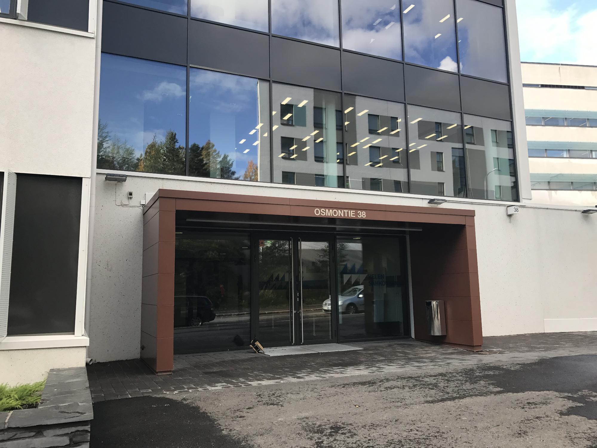 Osmontie 38, 372m2, 2. kerros, Toimistotila