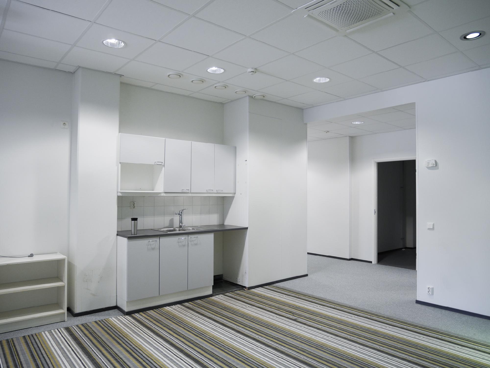 Tiilitie 6, 701m2, 2. kerros, Toimistotila
