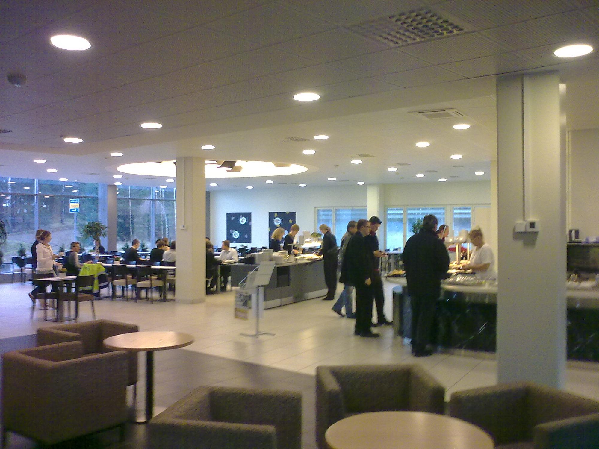 Vantaankoskentie 14, 382m2, Katutaso, Liiketila