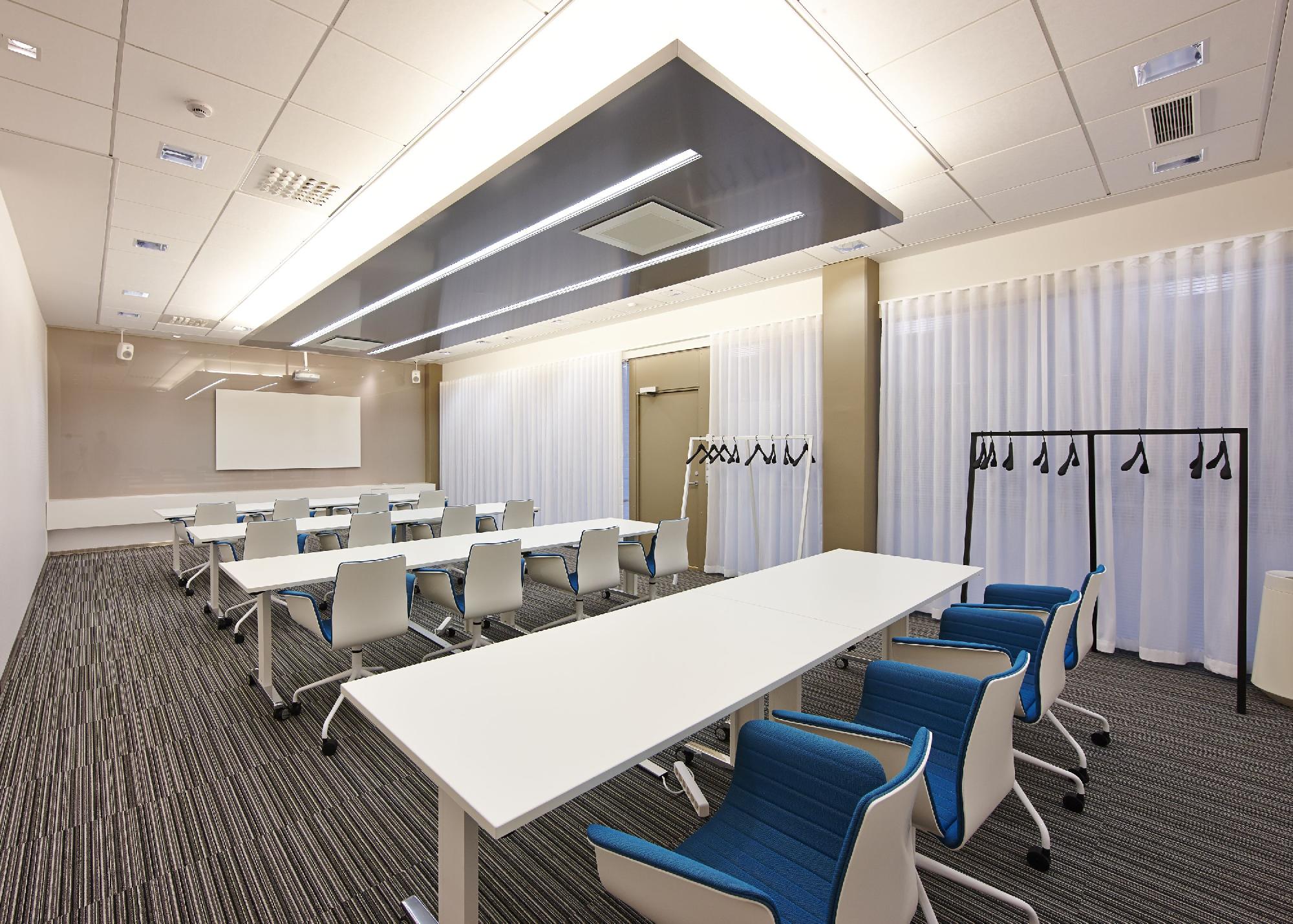 Bertel Jungin aukio 1 E-Talo, 337m2, 3. kerros, Toimistotila