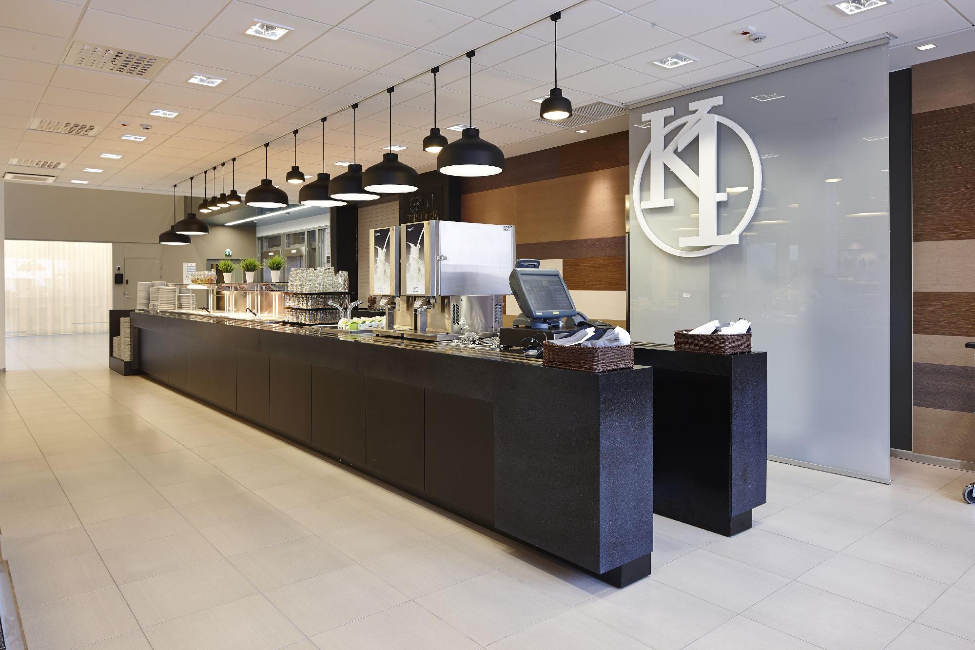 Bertel Jungin aukio 1 E-Talo, 337m2, 3. kerros, Toimistotila