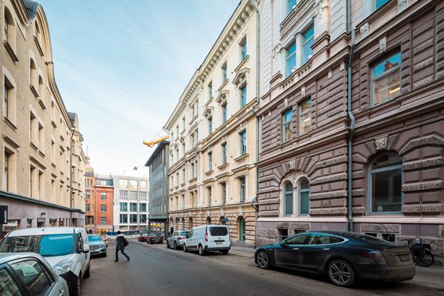 Kasarmikatu 42, 460m2, 3. kerros, Toimistotila