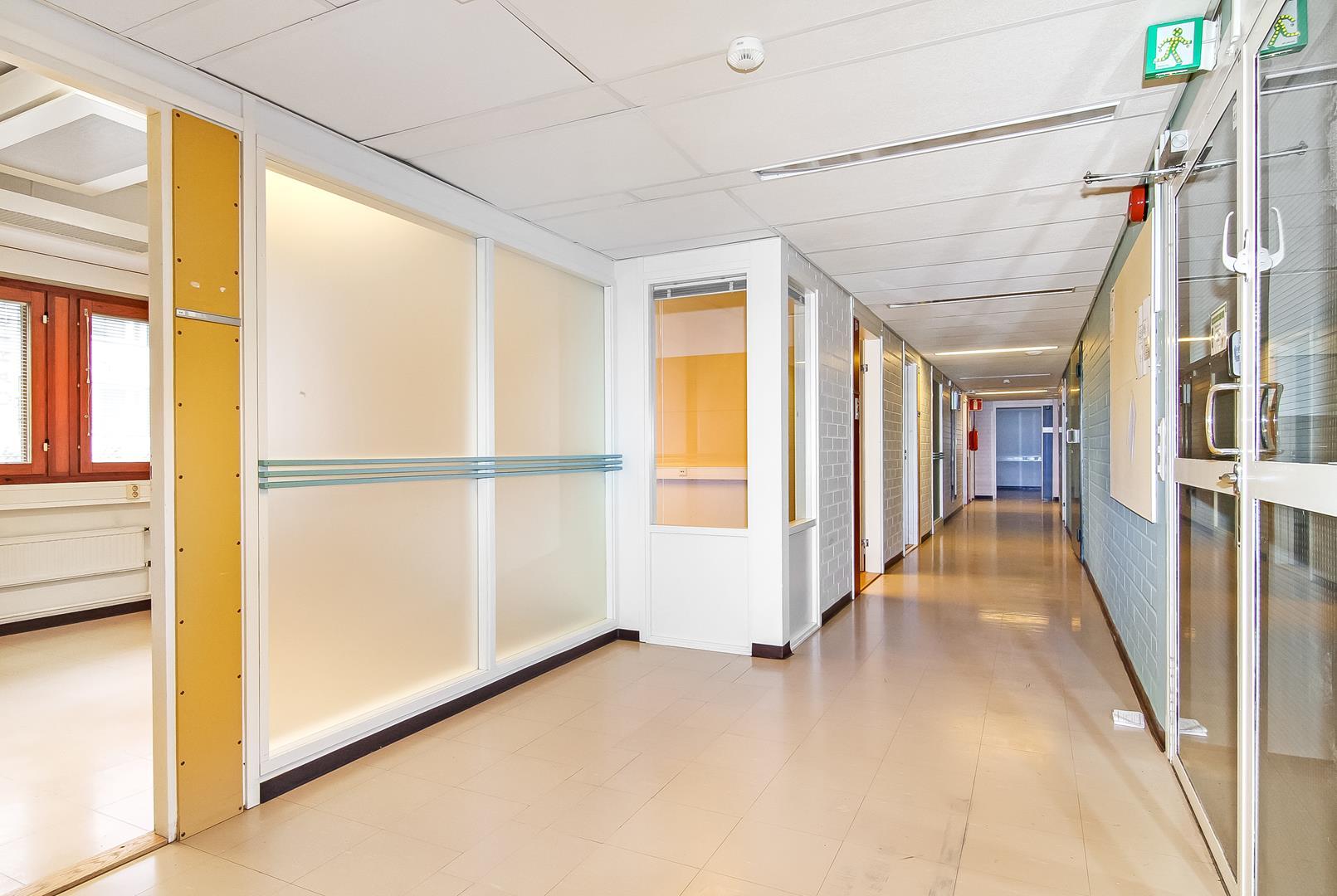 Rautatienkatu 10 TAMPERE, 668m2, 3. kerros, Toimistotila