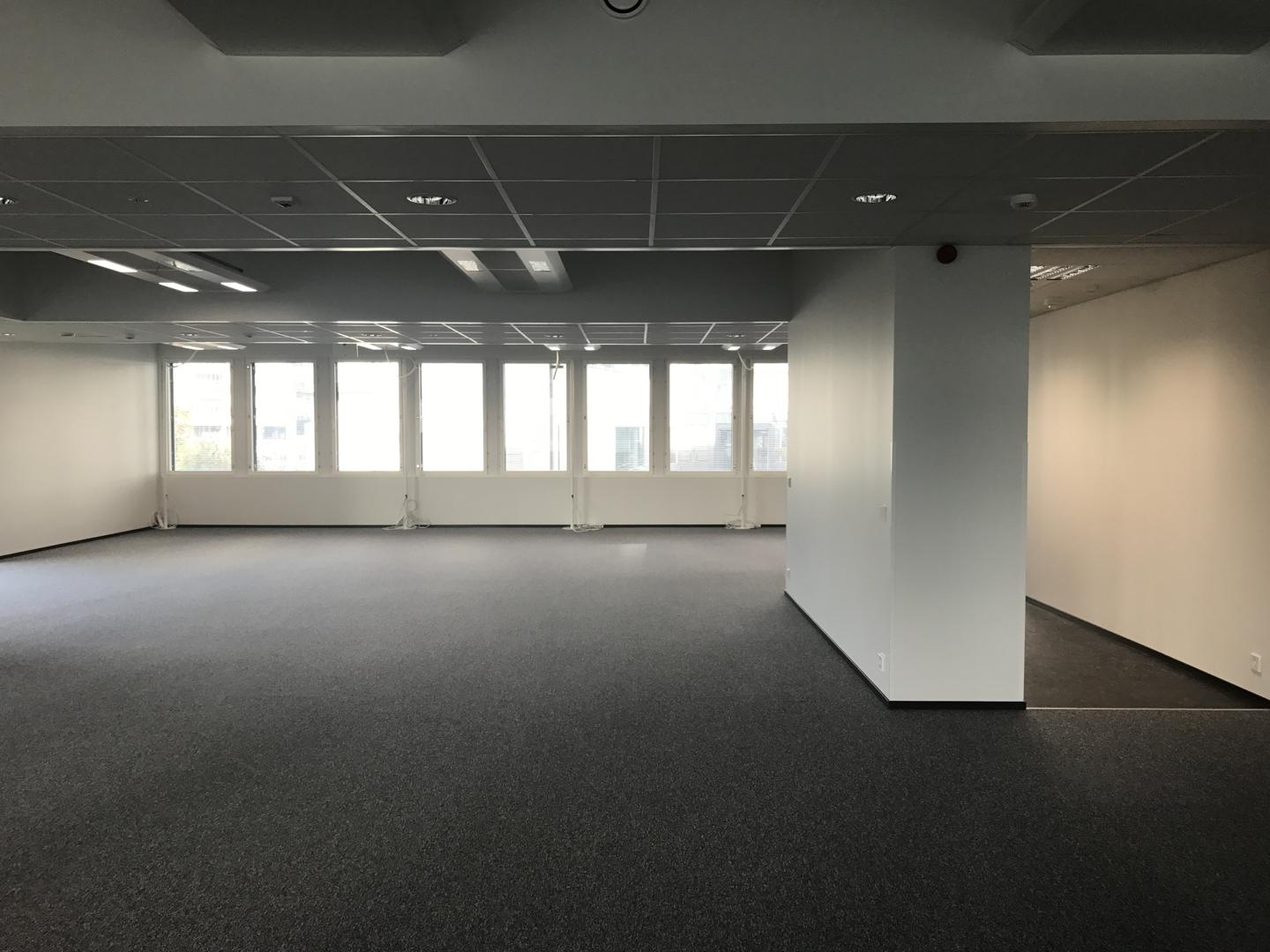 Osmontie 38, 336m2, 2. kerros, Toimistotila