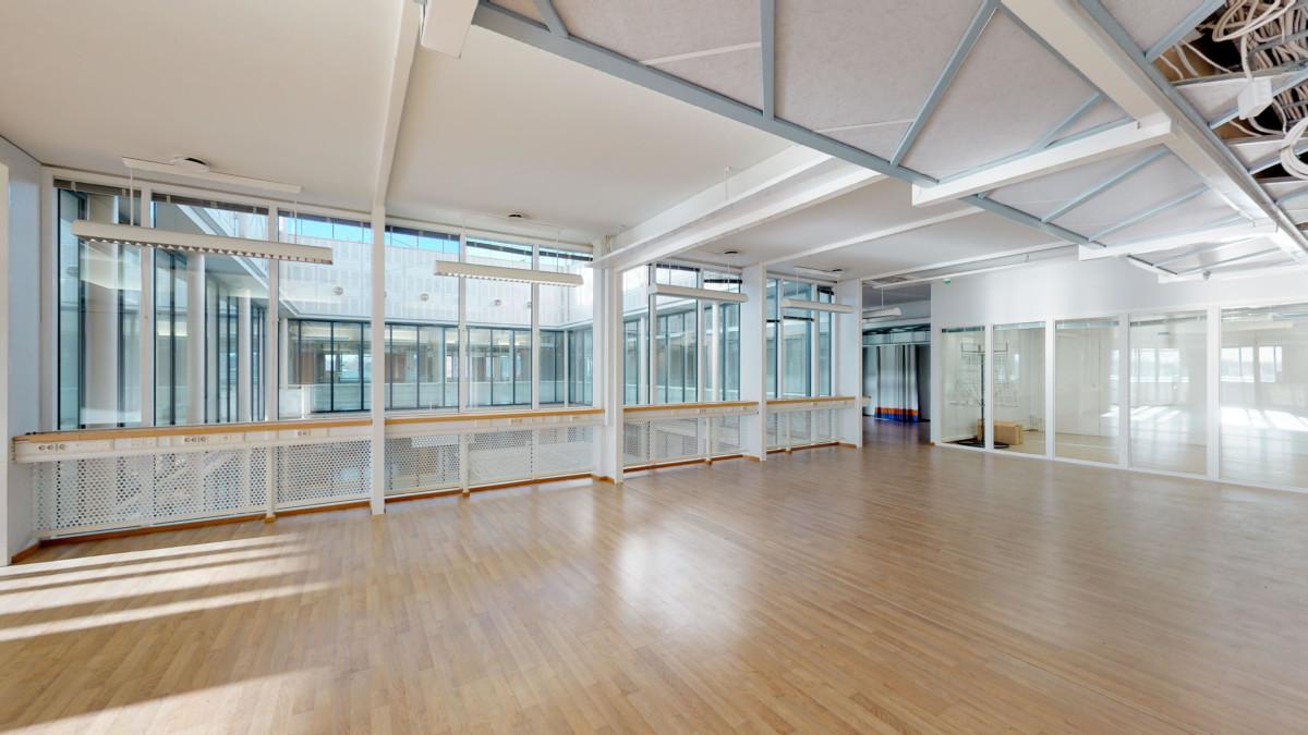 Ruosilantie 18, 1000m2, 3. kerros, Toimistotila