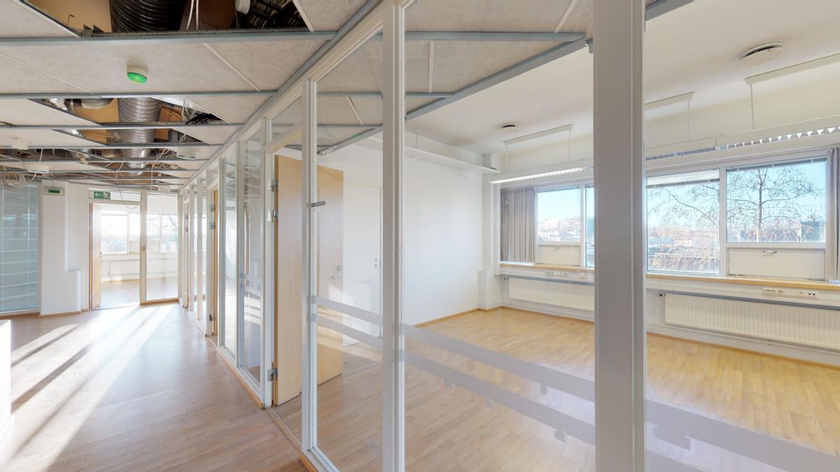 Ruosilantie 18, 1000m2, 3. kerros, Toimistotila