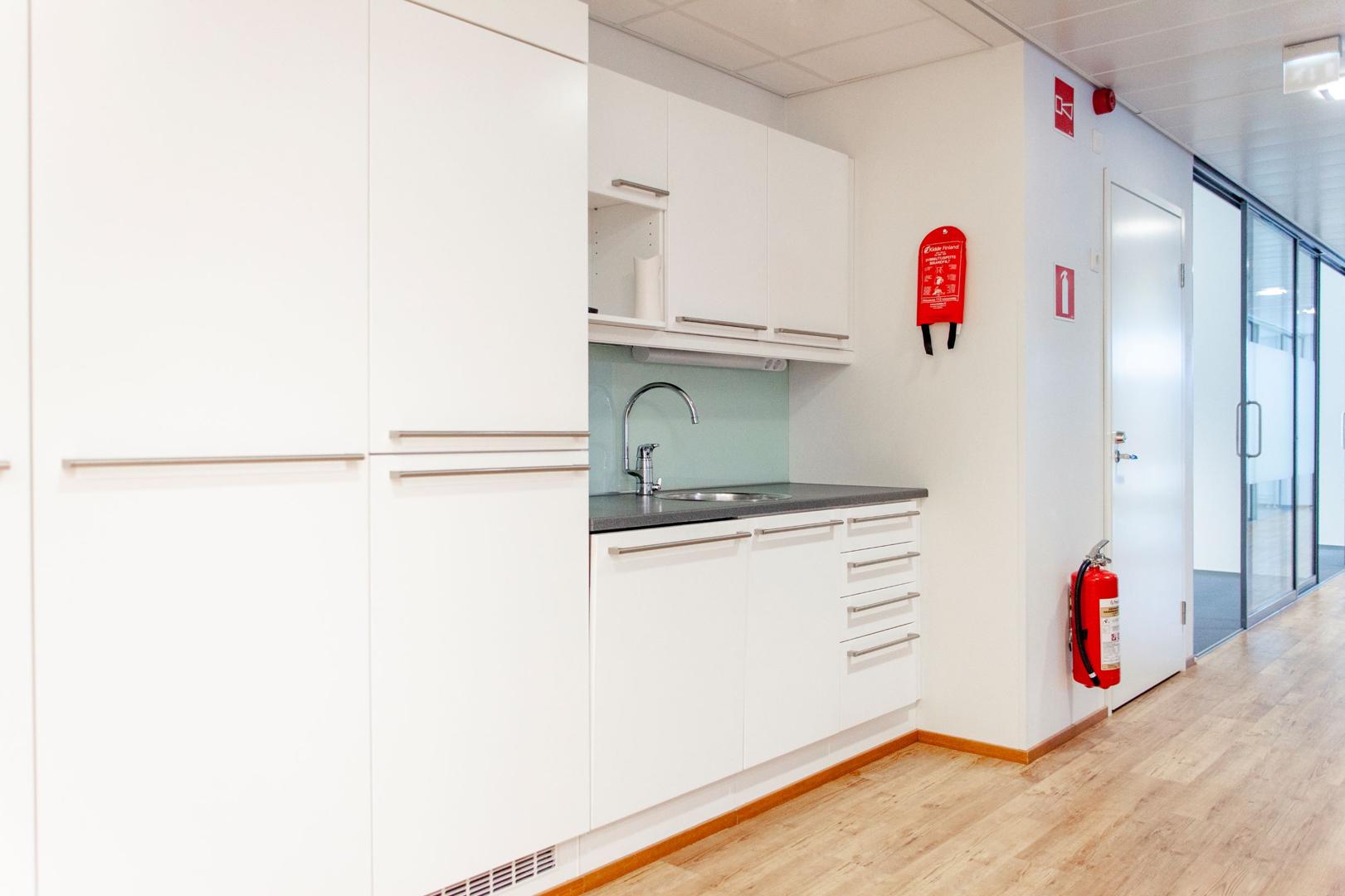 Äyritie 18 HEHKU, 238m2, 3. kerros, Toimistotila