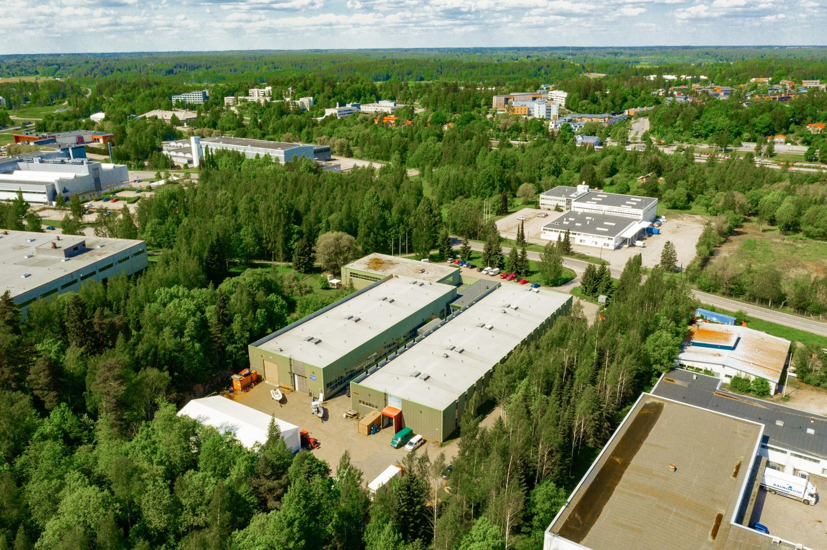 Hyttimestarintie 6, 2160m2, Katutaso, Varastotila