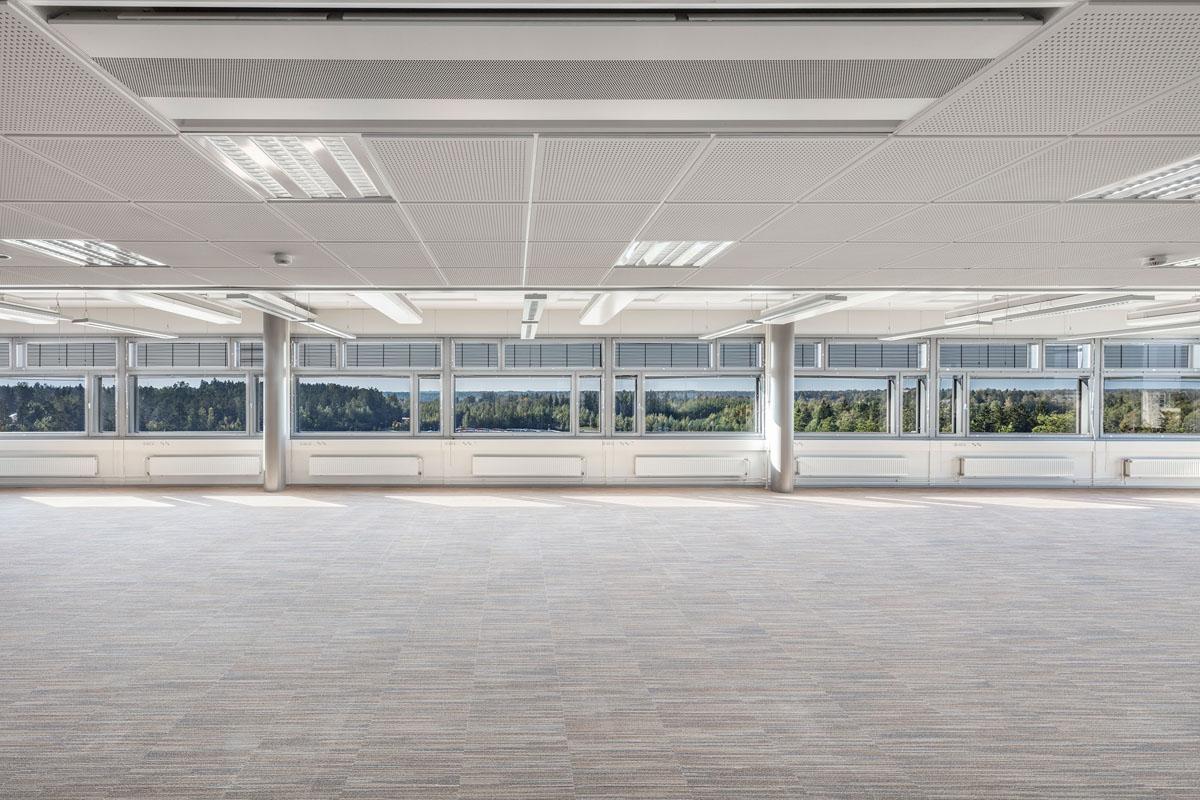 Klovinpellontie 1 Torni 2, 1051m2, 5. kerros, Toimistotila