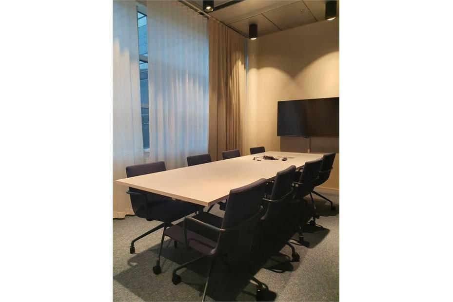 Hiomotie 32, 1340m2, 2. kerros, Toimistotila