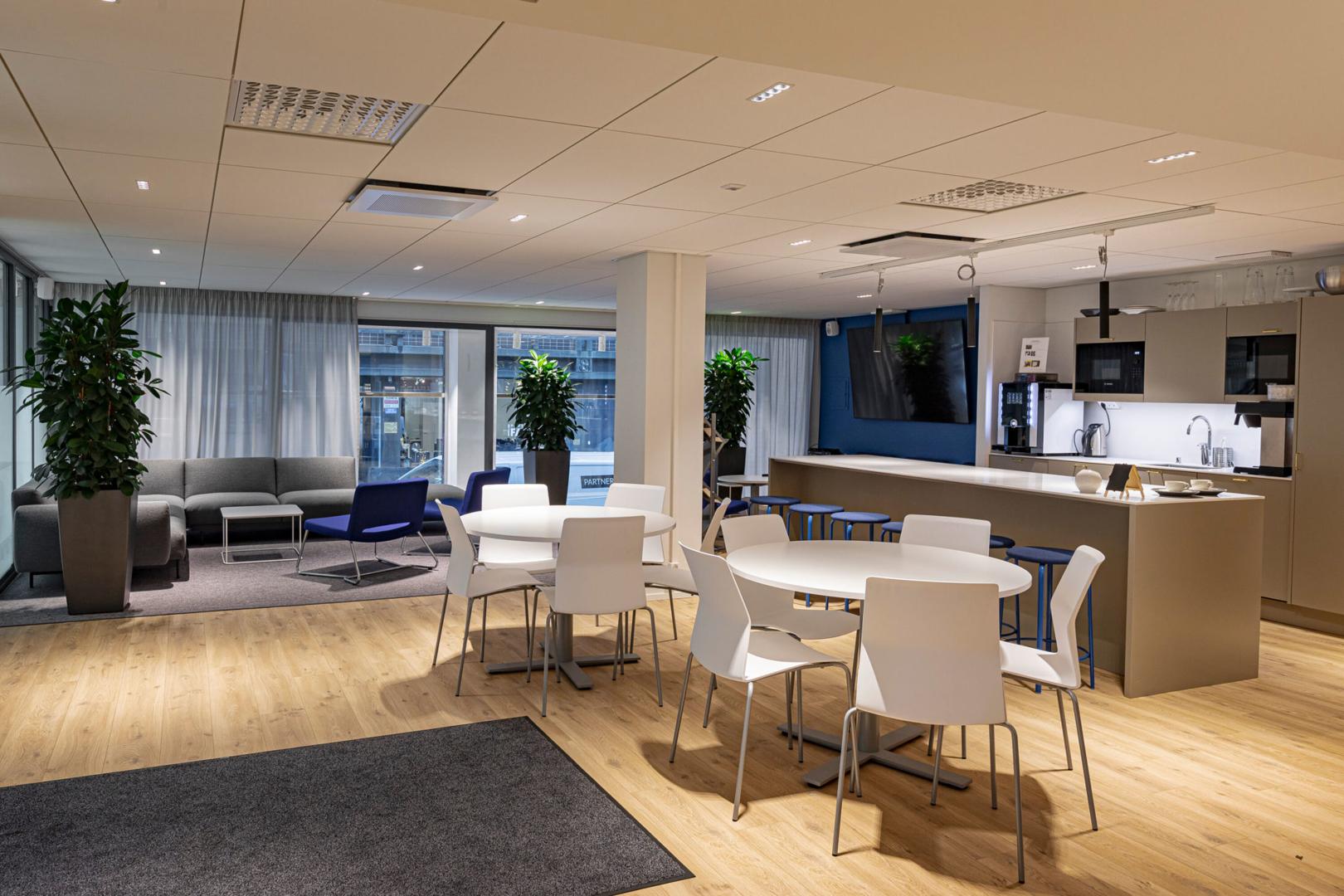 Fabianinkatu 23, 4279m2, Useita kerroksia, Toimistotila