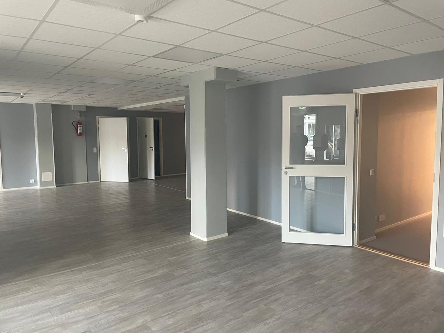 Itälahdenkatu 21, 520m2, Katutaso, Liiketila