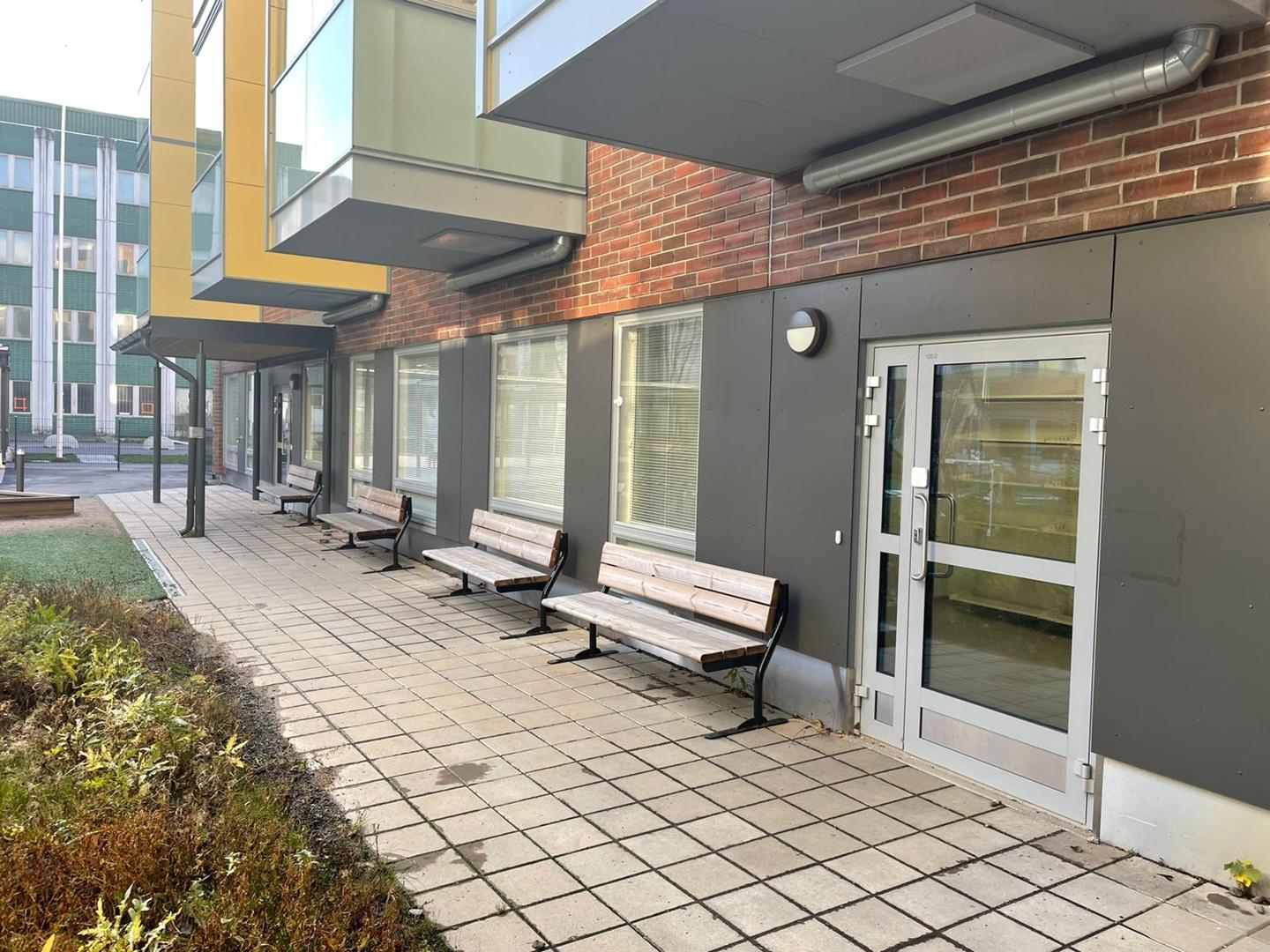Itälahdenkatu 21, 520m2, Katutaso, Liiketila