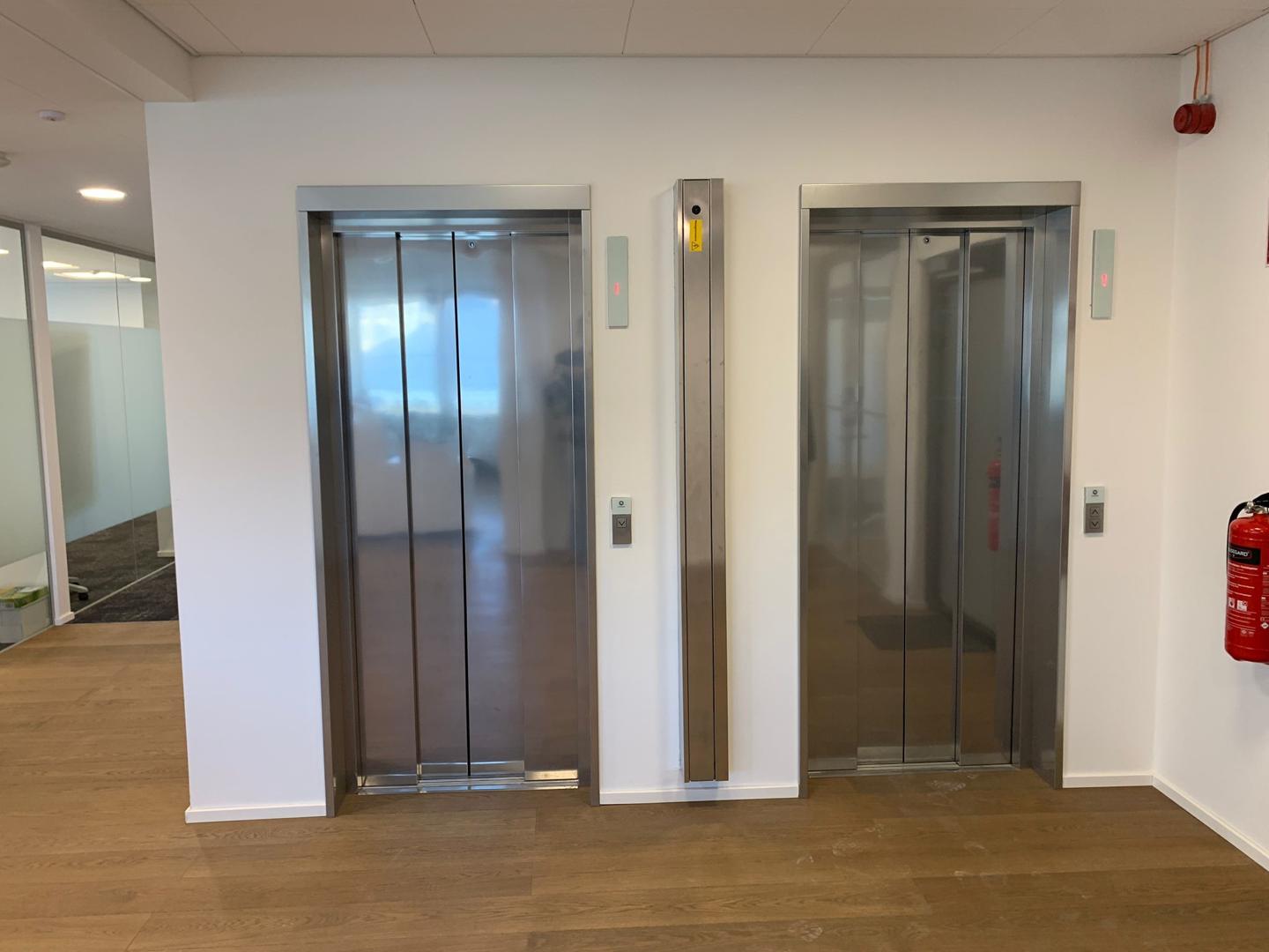 Fabianinkatu 9, 860m2, 6. kerros, Toimistotila
