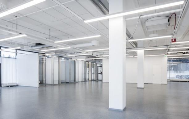 Vantaankoskentie 14, 382m2, Katutaso, Liiketila