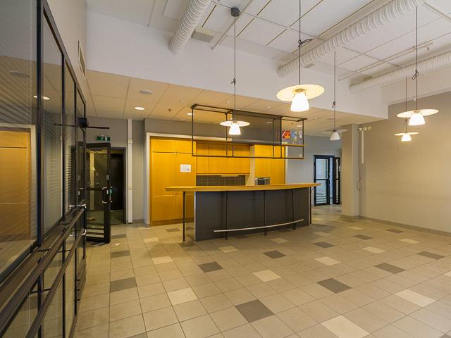 Hatanpään valtatie 18 TAMPERE, 324m2, 1. kerros, Toimistotila