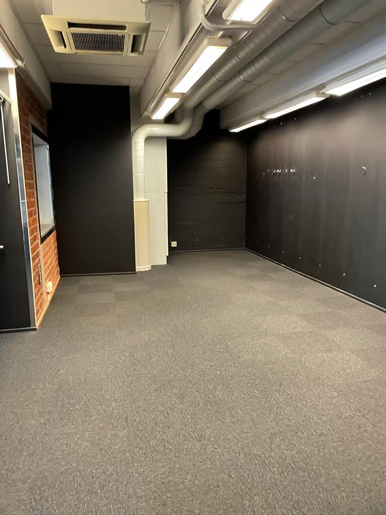 Aleksanterinkatu 25 LAHTI, 254m2, Katutaso, Liiketila