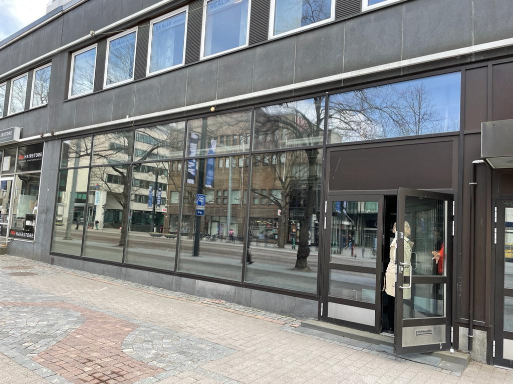 Aleksanterinkatu 25 LAHTI, 254m2, Katutaso, Liiketila