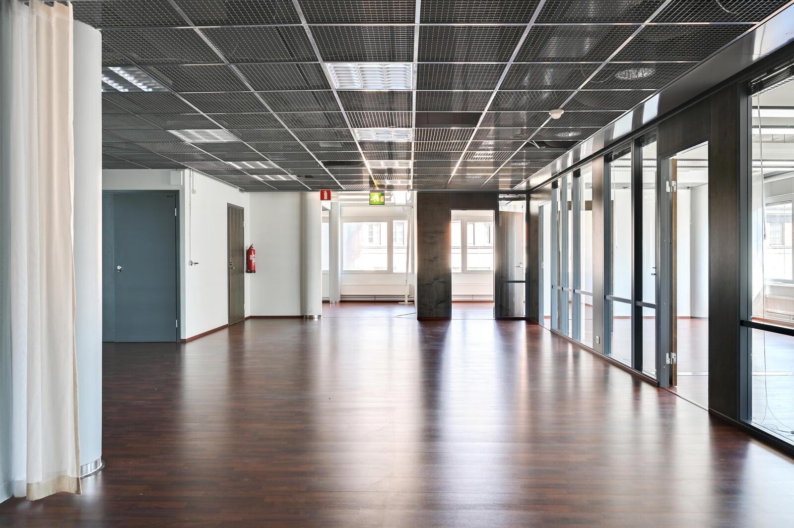 Tammasaarenkatu 1 NINA, 490m2, 5. kerros, Toimistotila