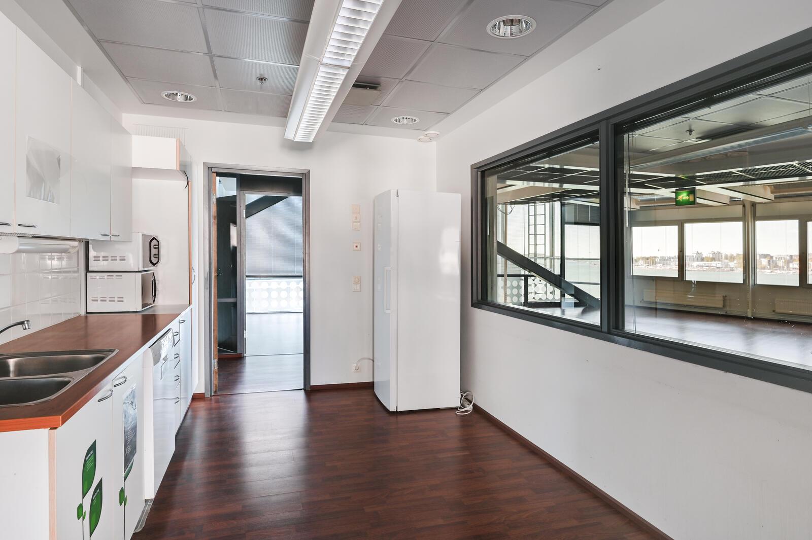 Tammasaarenkatu 1 NINA, 490m2, 5. kerros, Toimistotila