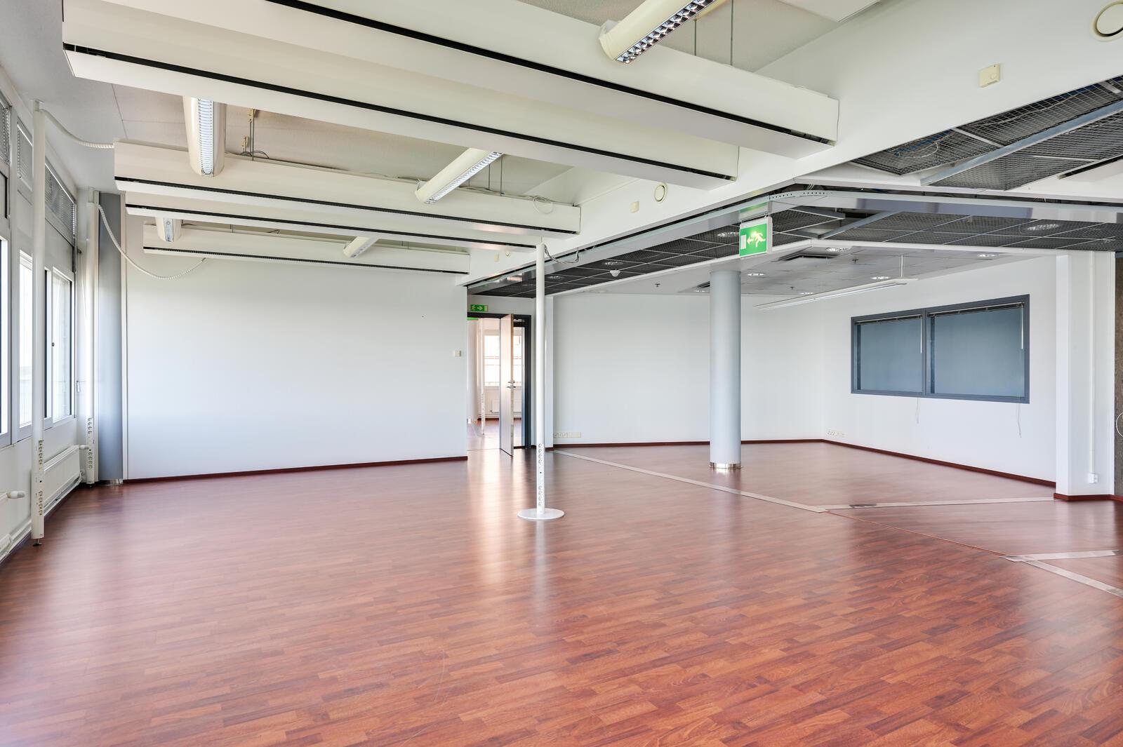 Tammasaarenkatu 1 NINA, 490m2, 5. kerros, Toimistotila