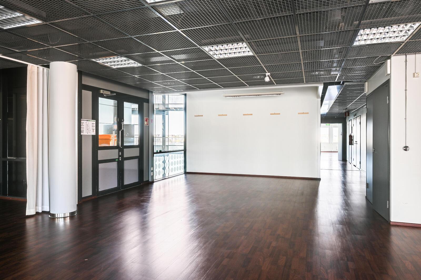 Tammasaarenkatu 1 NINA, 490m2, 5. kerros, Toimistotila