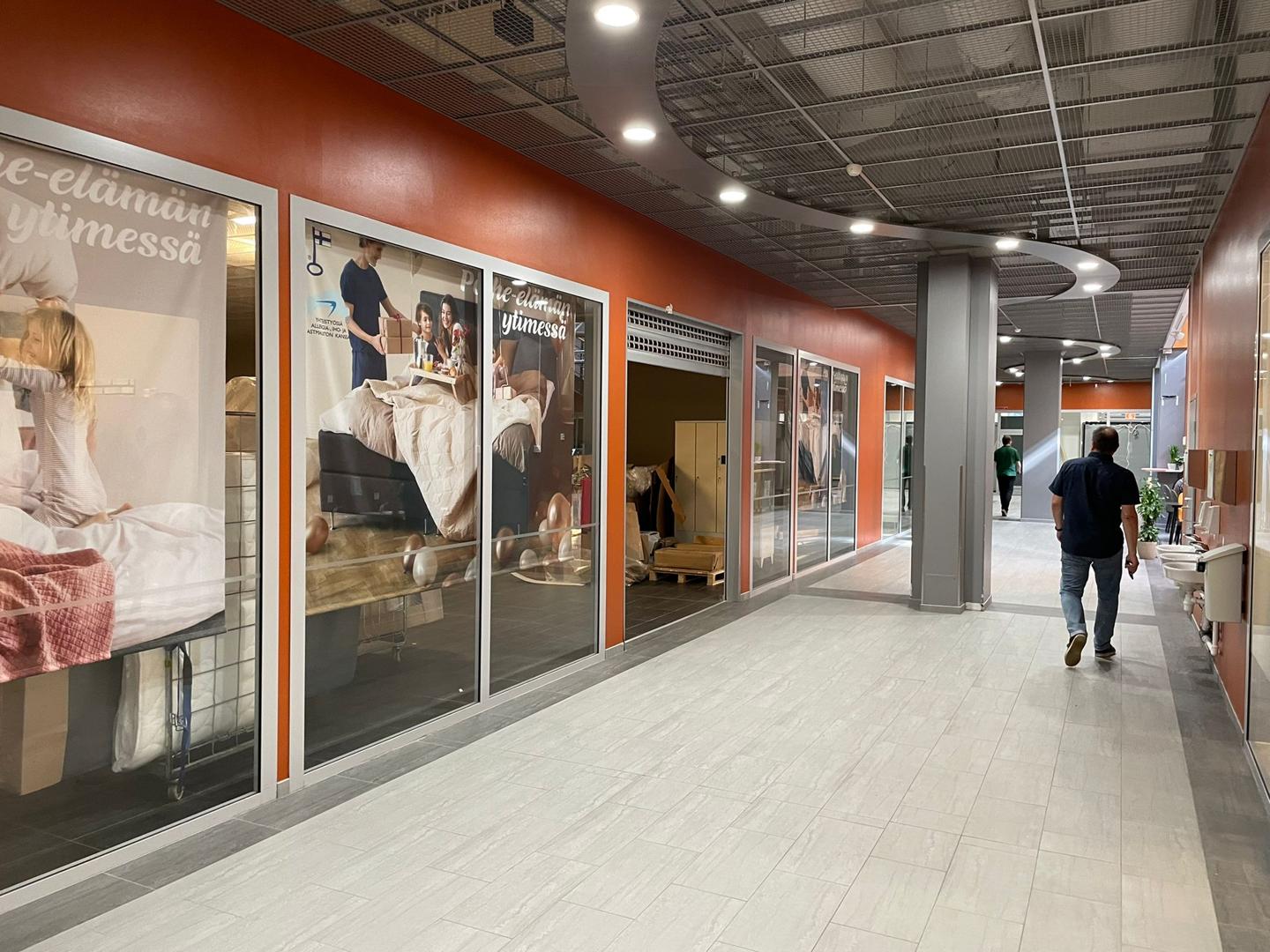 Myllärinkatu 12 LAPPEENRANTA, 1442m2, Katutaso, Liiketila