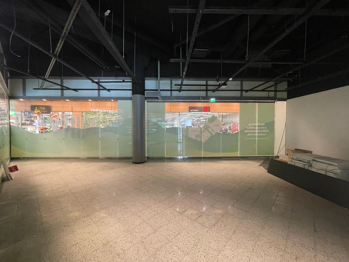 Merituulentie 36, 95m2, Katutaso, Liiketila