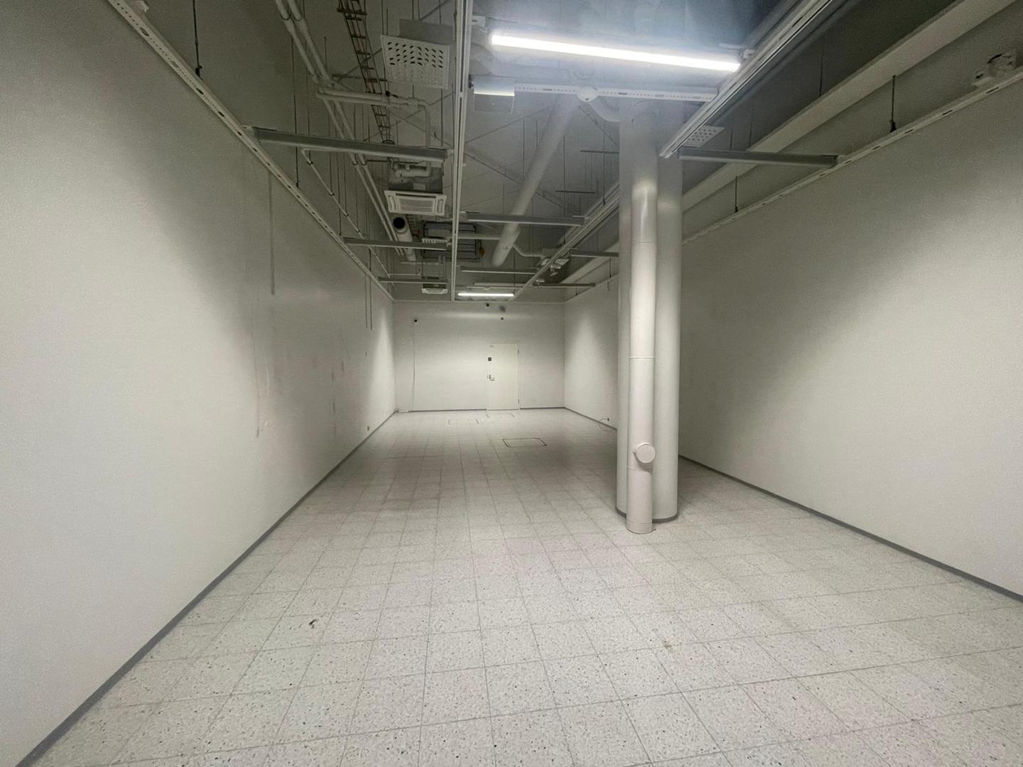 Merituulentie 36, 82m2, Katutaso, Liiketila