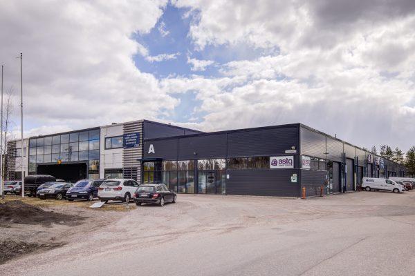 Tillinmäentie 3, 212m2, 2. kerros, Toimistotila