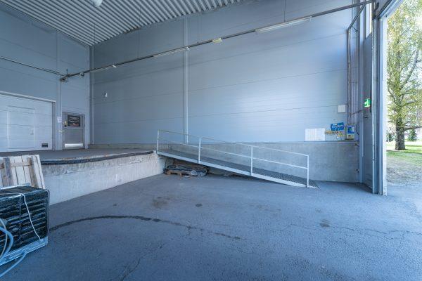 Kuninkaanlahdenkatu 7 PORI, 914m2, Katutaso, Liiketila
