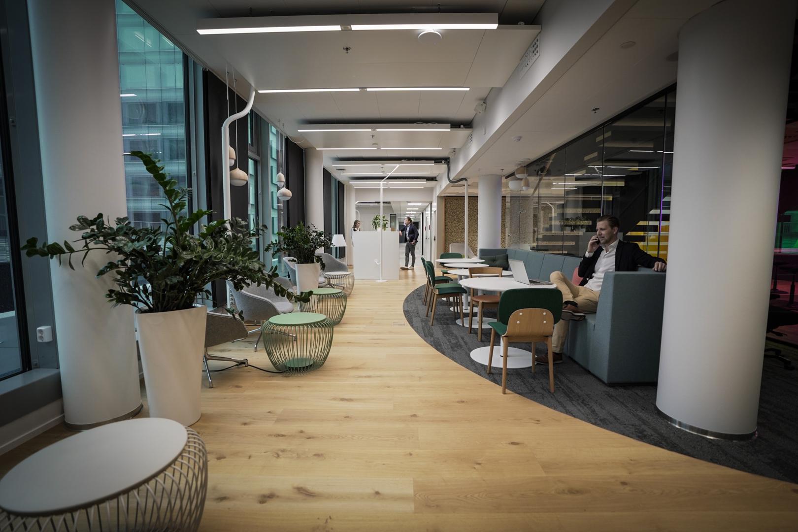Pasilan Asema-aukio 1, 2800m2, Useita kerroksia, Toimistotila