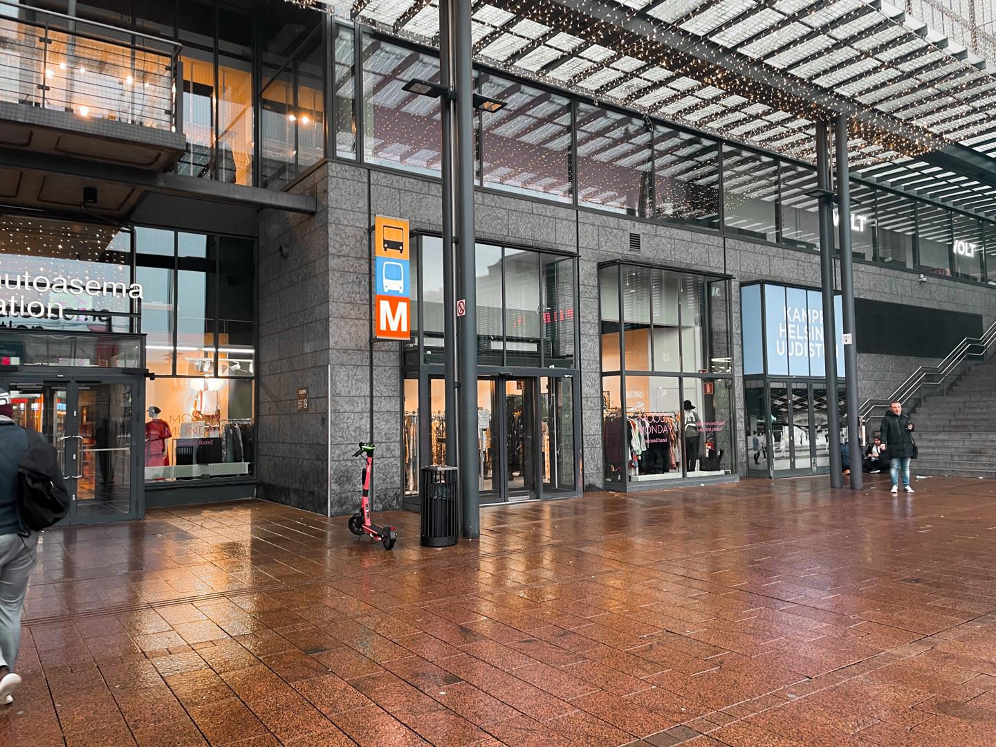Urho Kekkosen katu 1, 72m2, Katutaso, Liiketila