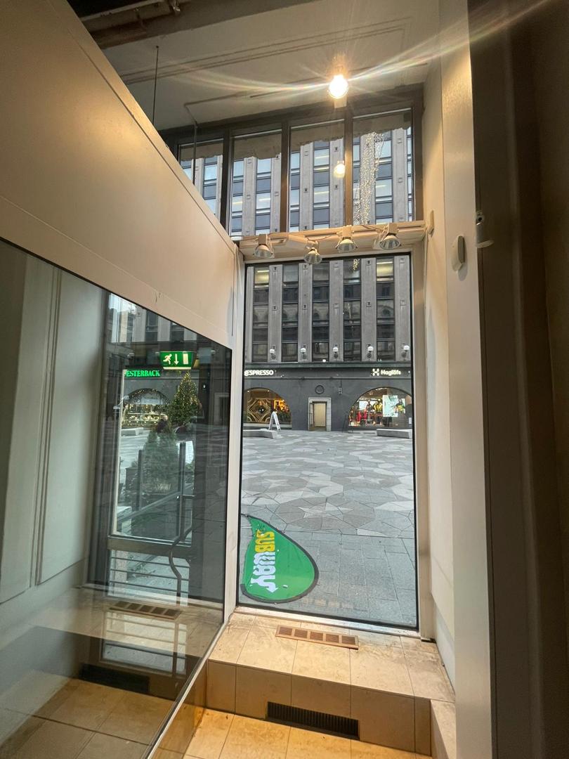 Keskuskatu 4, 42m2, Katutaso, Liiketila