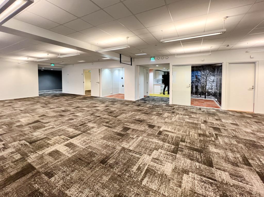 Runeberginkatu 5, 180m2, 4. kerros, Toimistotila
