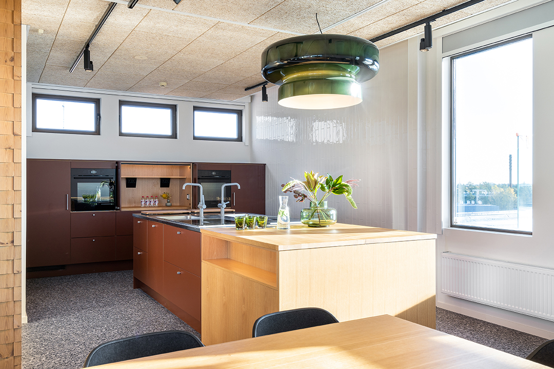 Tekniikantie 4 C, 254m2, 3. kerros, Toimistotila