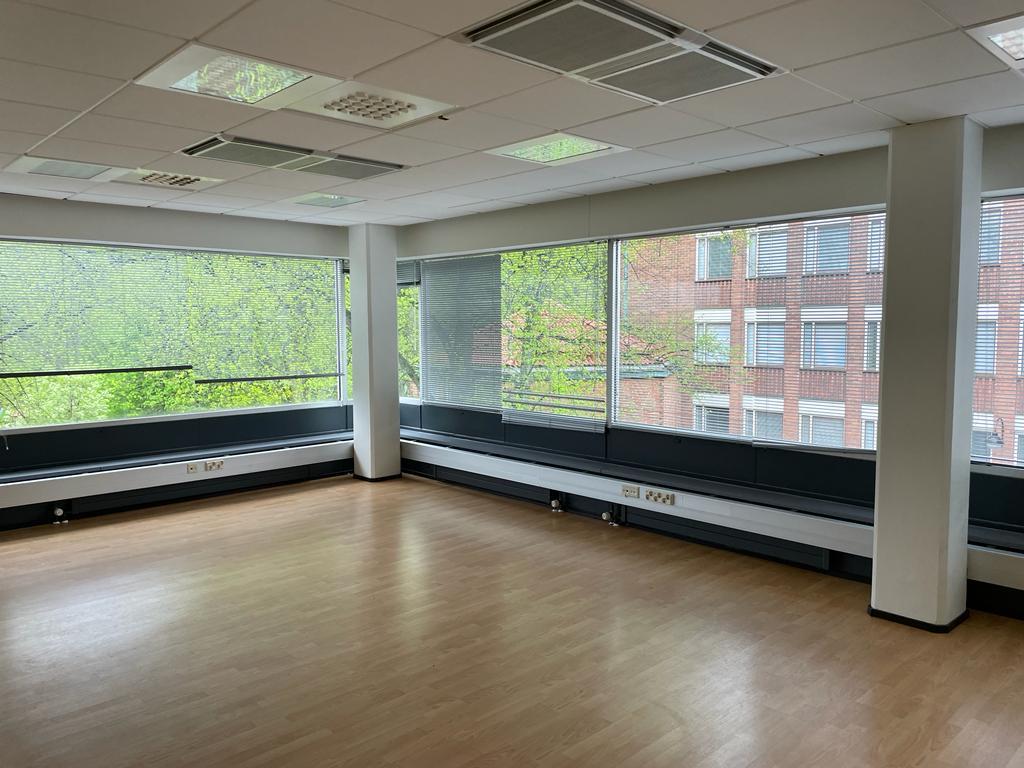 Mannerheimintie 15, 235m2, 3. kerros, Toimistotila