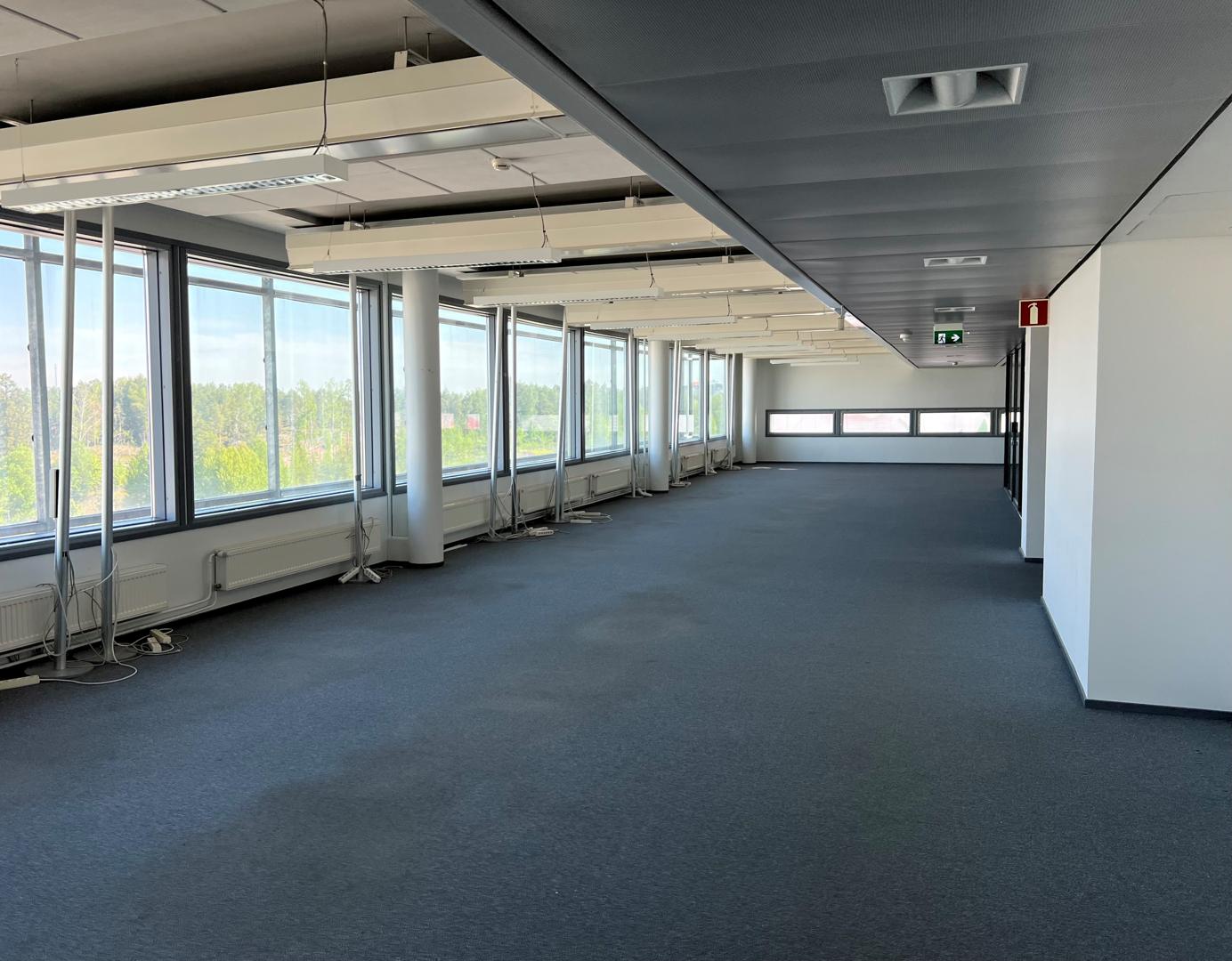 Piispansilta 9 A Toimistotorni, 379m2, 4. kerros, Toimistotila