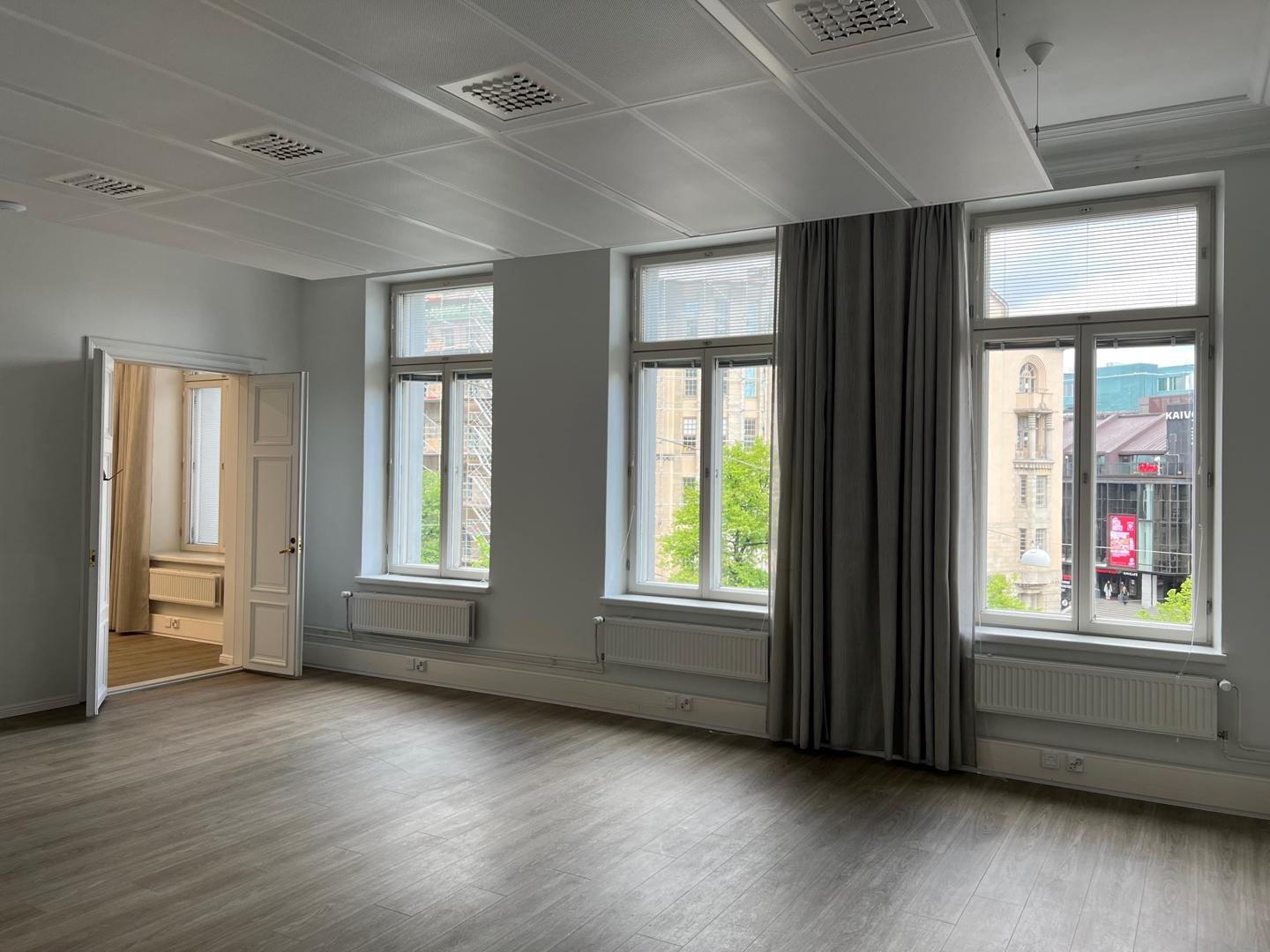 Mannerheimintie 16, 472m2, 3. kerros, Toimistotila