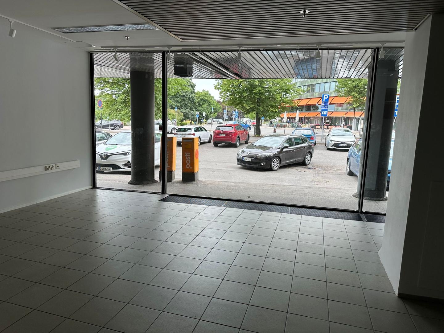 Siltasaarenkatu 16, 104m2, Katutaso, Liiketila