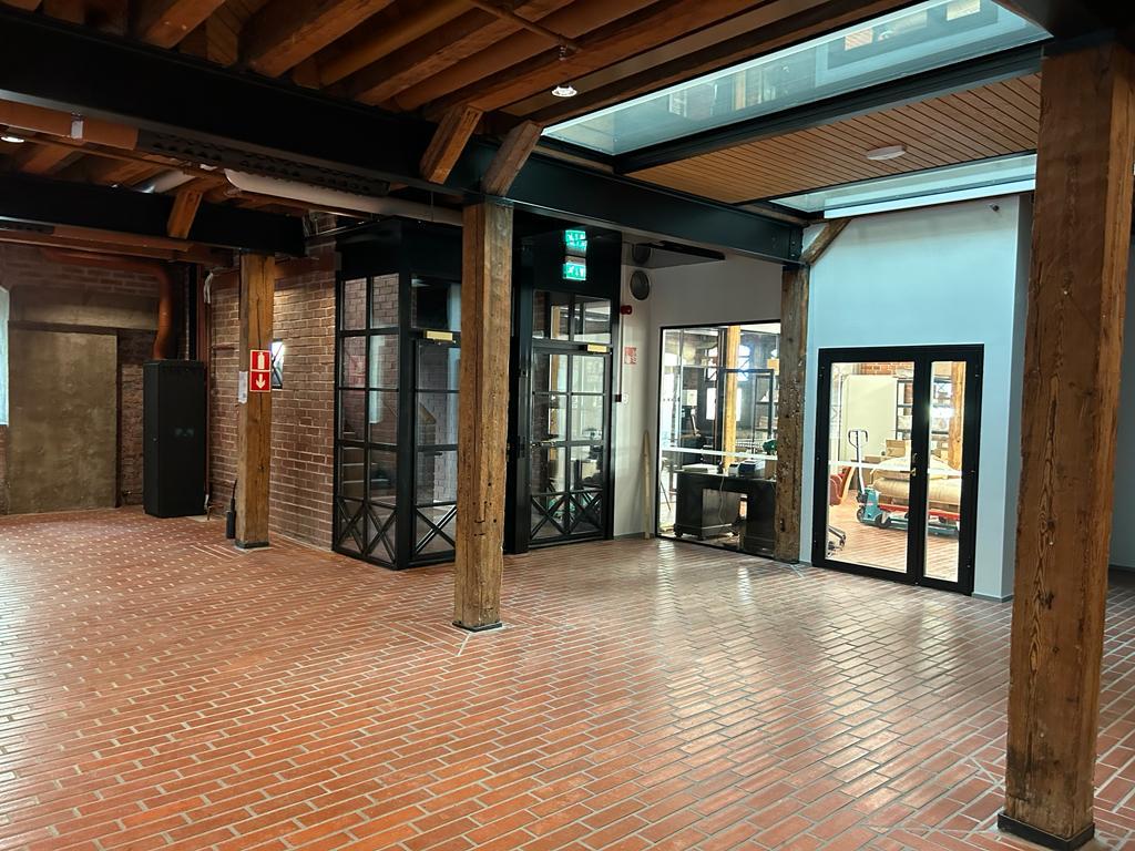 Kanavakatu 3 C, 170m2, 1. kerros, Toimistotila
