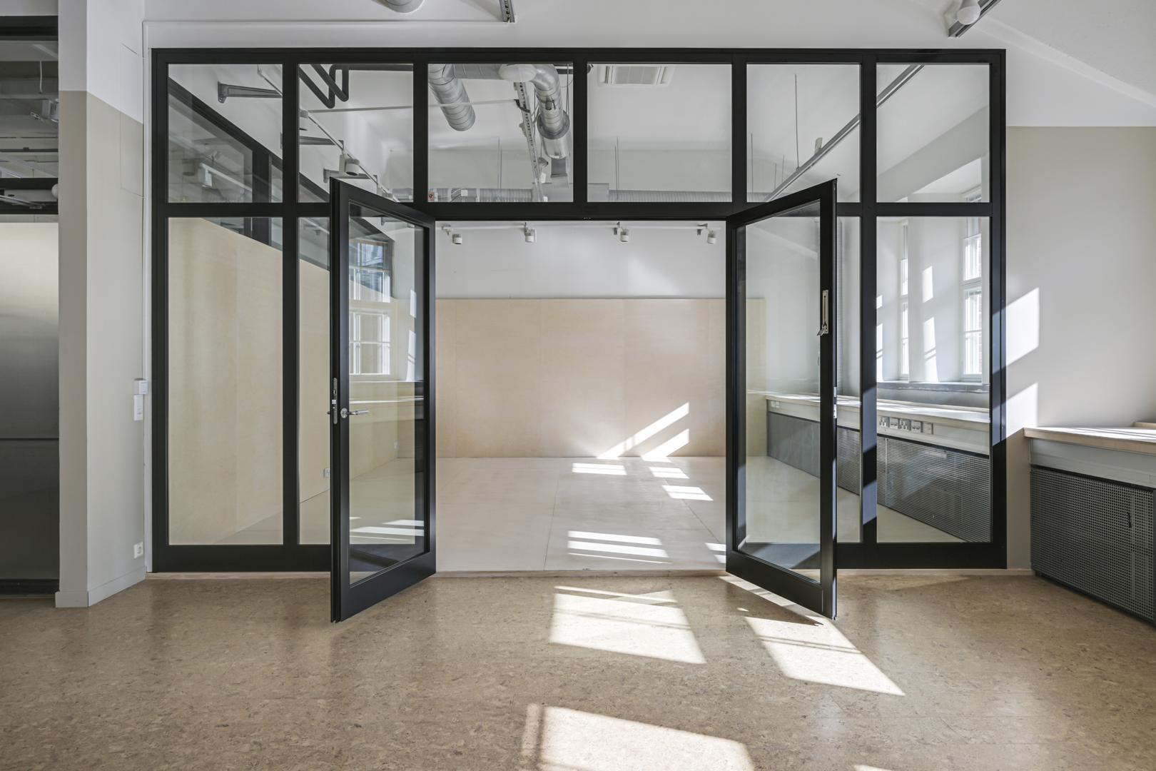 Kaikukatu 4, 420m2, 3. kerros, Toimistotila