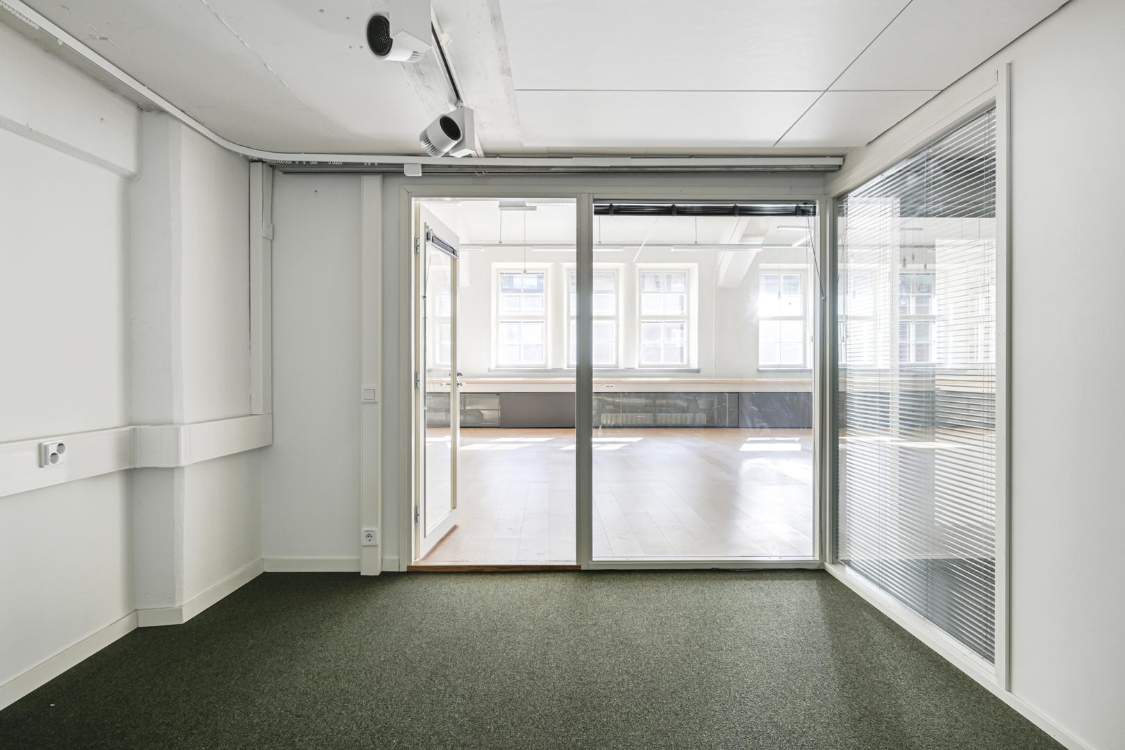 Kaikukatu 4, 420m2, 3. kerros, Toimistotila