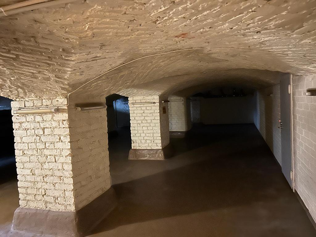 Kanavakatu 3 C, 1000m2, Kellari, Varastotila